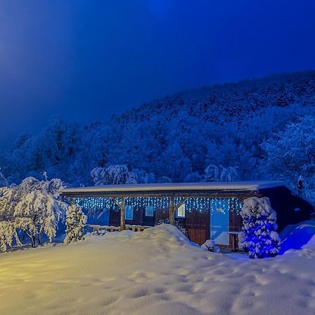 Holiday Home La Sierra Korenica Ngoại thất bức ảnh